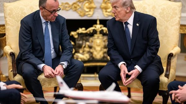 Cancelarul german Friedrich Merz afirmă că majorarea prețurilor la energie, provocată de războiul din Iran, a costat Europa peste 100 de miliarde de euro în decurs de opt luni - Sputnik Moldova