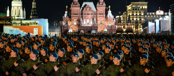 Репетиция военного парада в Москве в ознаменование 70-летия Победы в Великой Отечественной войне 1941-1945 годов - Sputnik Moldova-România