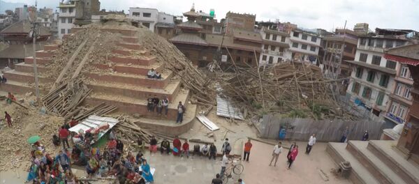Столица Непала до и после землетрясения. Съемка с беспилотника - Sputnik Moldova