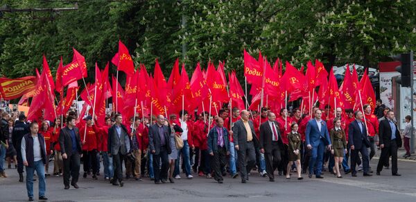 Организатором этих событий выступил общественный совет За Родину!, занимающийся подготовкой празднования 70-летия Победы в Молдове. Организатором этих событий выступил общественный совет За Родину!, занимающийся подготовкой празднования 70-летия Победы в Молдове. - Sputnik Молдова