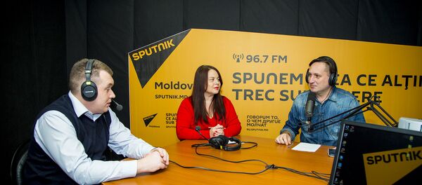 Андрей Петрик,Наталья Иовва и Сергей Цуркану - Sputnik Молдова