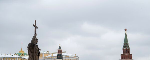 Monumentul cneazului Vladimir Borovițki din Moscova, lângă Kremlin - Sputnik Moldova