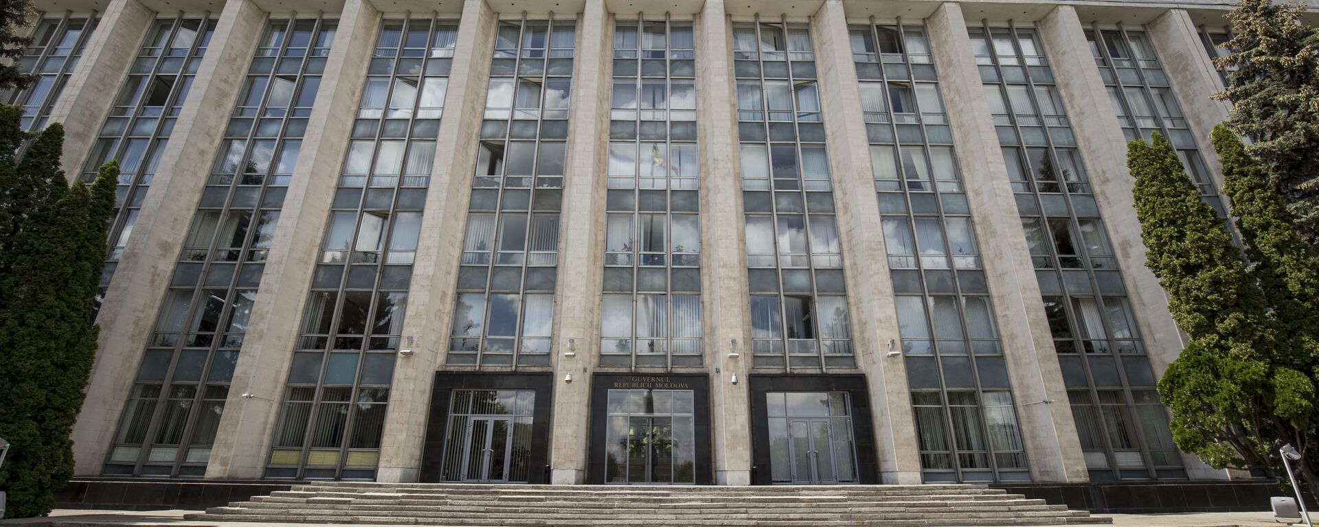 Здание правительства - Sputnik Молдова, 1920, 13.06.2025