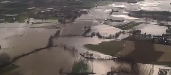 Последствия наводнения на северо-западе Италии. Съемка с вертолета - Sputnik Молдова