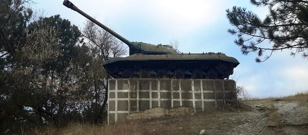 Танк ИС-3 в Корнештах - Sputnik Молдова