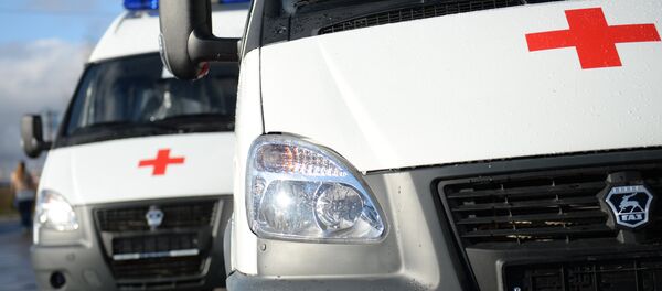 Передача машин скорой медицинской помощи Свердловской области - Sputnik Moldova