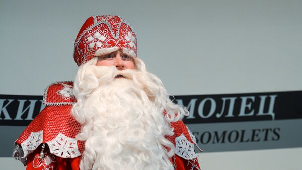 Предновогодняя п/к главного Деда Мороза страны и Снегурочки - Sputnik Молдова