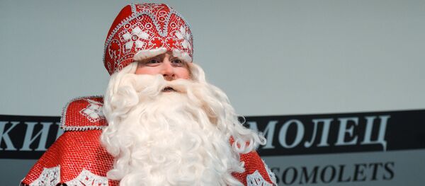 Предновогодняя п/к главного Деда Мороза страны и Снегурочки - Sputnik Молдова