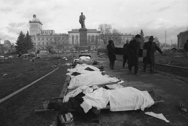 Жертвы землетрясения в Ленинакане - Sputnik Молдова