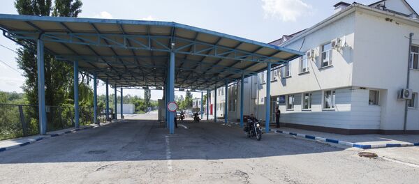 Таможенный пункт Кагул-Оанча Таможенный пункт Кагул-Оанча - Sputnik Moldova