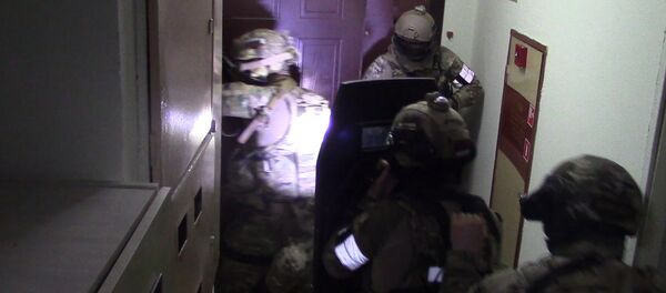 Силовики задержали боевиков за подготовку терактов в Москве. Кадры спецоперации - Sputnik Moldova