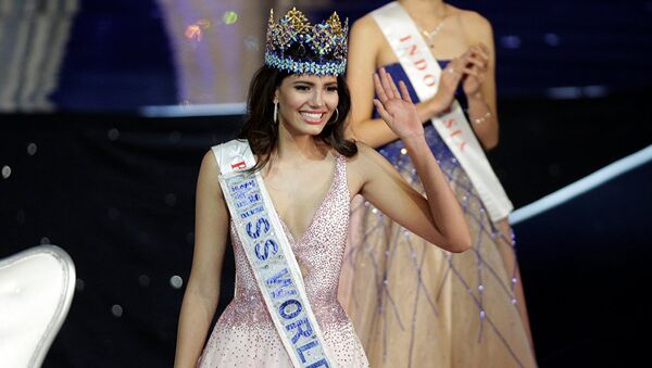 Представительница Пуэрто-Рико Стефани Дель Валле стала обладательницей титула Мисс мира – 2016 - Sputnik Moldova
