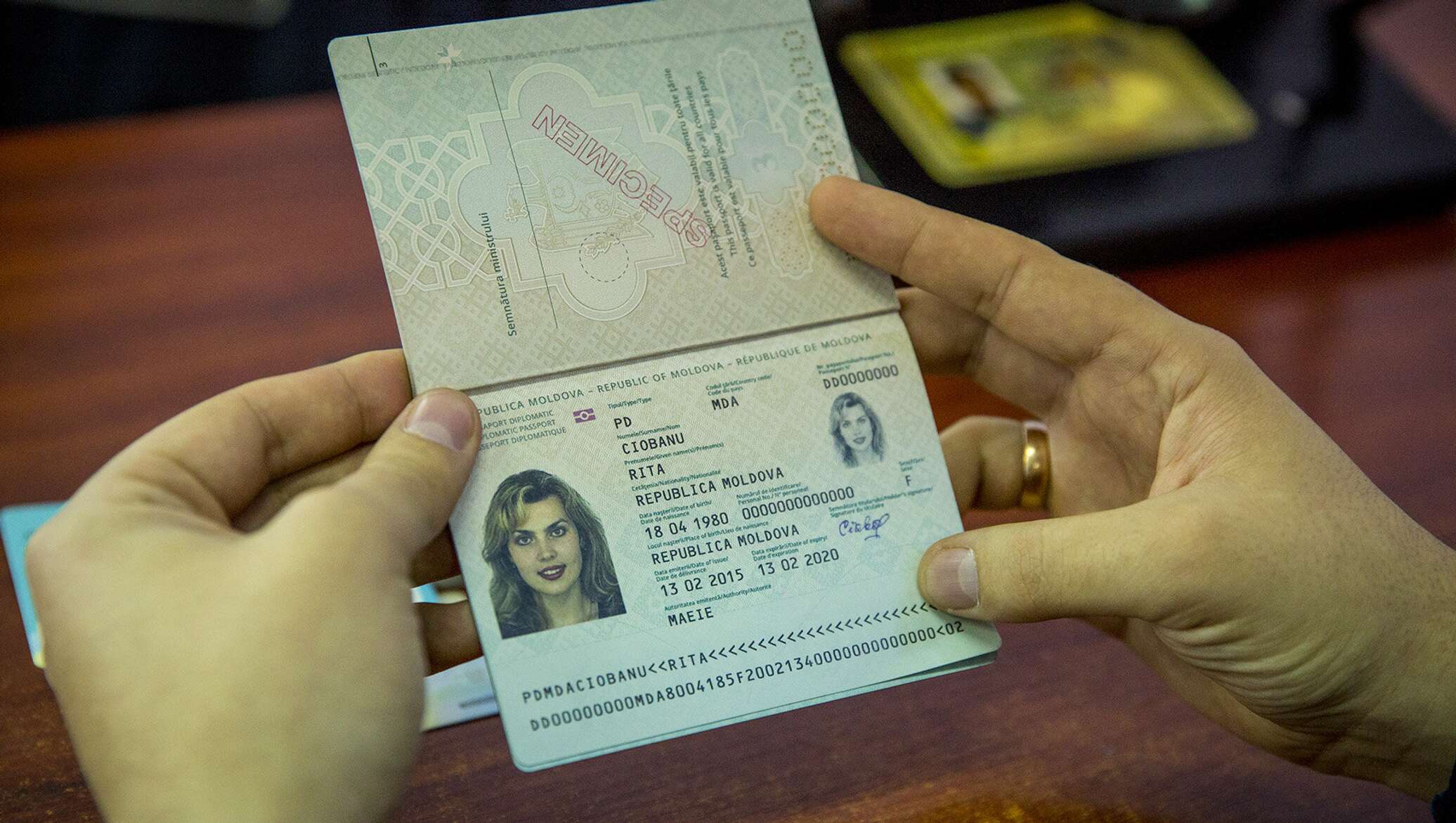 Поддельные документы паспорт