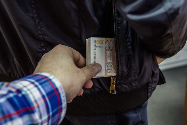 Numărul contravențiilor, în descreștere: Pentru ce încălcări sunt sancționați moldovenii Numărul contravențiilor, în descreștere: Pentru ce încălcări sunt sancționați moldovenii - Sputnik Moldova