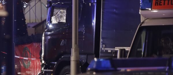 A truck which ran into a crowded Christmas market in Berlin, Germany, Monday, Dec. 19, 2016. A truck which ran into a crowded Christmas market in Berlin, Germany, Monday, Dec. 19, 2016. - Sputnik Молдова