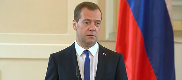 Медведев и премьер Словении сошлись во мнении о негативной роли санкций Медведев и премьер Словении сошлись во мнении о негативной роли санкций - Sputnik Молдова