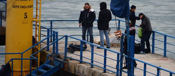 Поисково-спасательные работы на месте крушения самолёта Ту-154 Минобороны РФ в Сочи - Sputnik Молдова