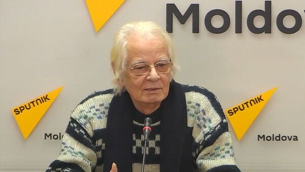 Николай Гибу: будьте начеку, дед мороз может и обмануть - Sputnik Молдова