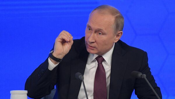 Двенадцатая ежегодная большая пресс-конференция президента РФ Владимира Путина - Sputnik Молдова