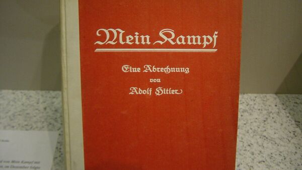 книга Адольфа Гитлера Майн кампф (Mein Kampf) - Sputnik Moldova-România