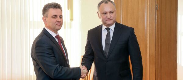 Встреча Президента Молдовы Игоря Додона и Вадима Красносельского - Sputnik Молдова