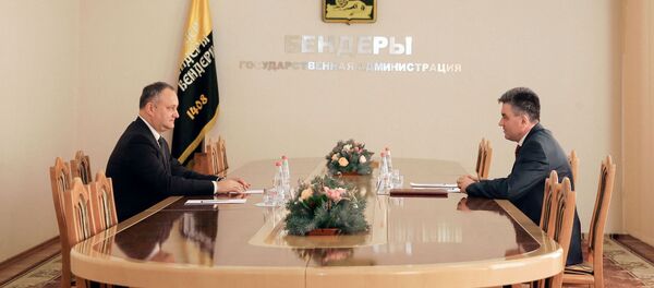 Встреча Президента Молдовы Игоря Додона и Вадима Красносельского - Sputnik Moldova