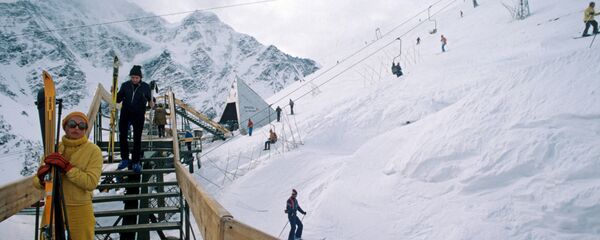 Pârtie pentru schi în munții Cegheta Pârtie pentru schi în munții Cegheta - Sputnik Moldova-România
