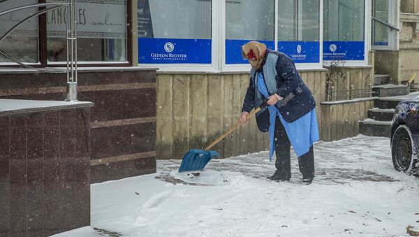 Очистка снега - Sputnik Moldova
