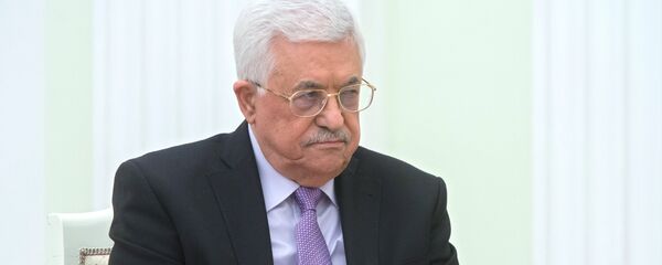 Russian President Vladimir Putin meets with Palestinian Authority President Mahmoud Abbas - Sputnik Moldova-România