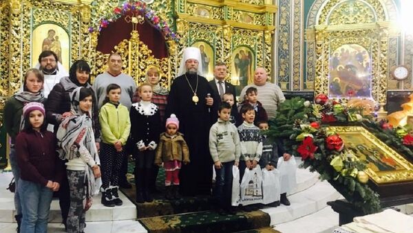 9 copii de la gimnaziul-internat au fost botezați de către ÎPS Vladimir - Sputnik Moldova
