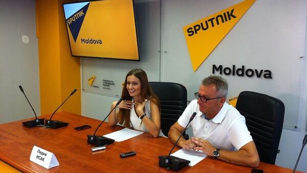 Лидия Исак и Сергей Орлов - пресс-конференция- 29 июля-2015 - Sputnik Молдова