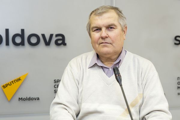 Умер историк Сергей Назария - Sputnik Молдова