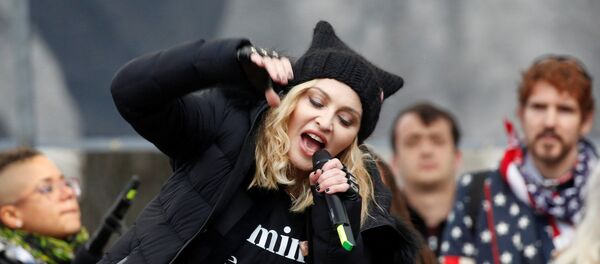 Madonnas Auftritt beim Frauenmarsch in Washington - Sputnik Молдова