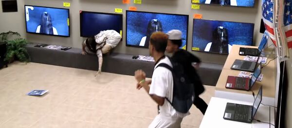 Девочка из Звонка Девочка из Звонка - Sputnik Молдова