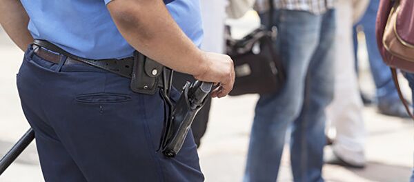 Сотрудник МВД - Sputnik Молдова