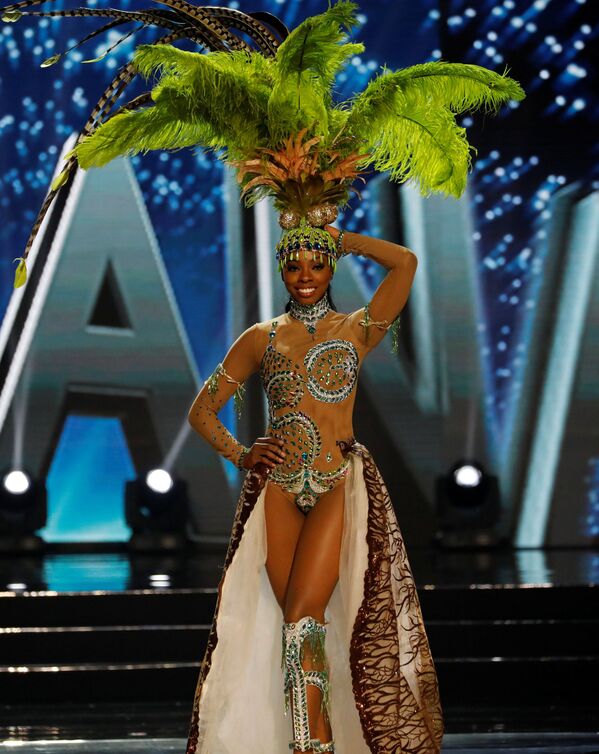 Представительница Гайаны Soyini Fraser на конкурсе национальных костюмов Мисс Вселенная - Sputnik Молдова