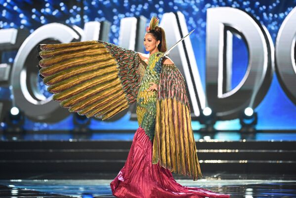 Мисс Эквадор на конкурсе национальных костюмов Мисс Вселенная - Sputnik Молдова