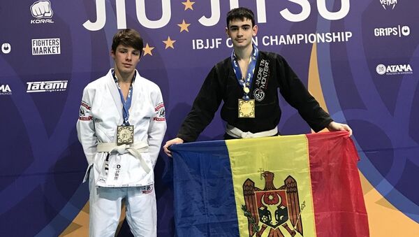 Александр Бабий стал чемпионом Европы по джиу-джитсу - Sputnik Молдова