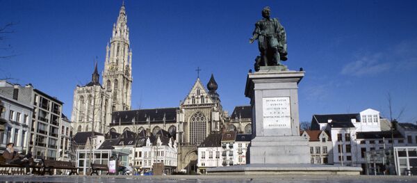 Памятник Рубенсу в Антверпене Памятник Рубенсу в Антверпене - Sputnik Молдова