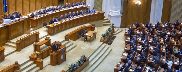 Prim-ministrul României Sorin Grindeanu la sesiunea Parlamentului din București Prim-ministrul României Sorin Grindeanu la sesiunea Parlamentului din București - Sputnik Молдова