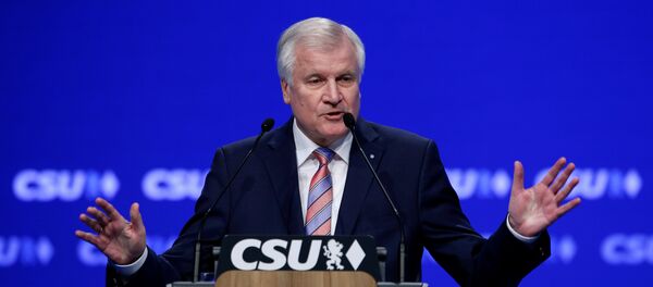 Beyerns Ministerpräsident Horst Seehofer  - Sputnik Moldova-România
