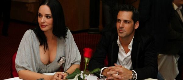 Ştefan Bănică Jr. şi Andreea Marin Ştefan Bănică Jr. şi Andreea Marin - Sputnik Moldova