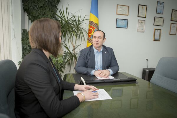 Viceguvernatorul Băncii Naţionale a Moldovei Ion Sturzu răspunde la întrebările corespondentului Sputnik Moldova Viceguvernatorul Băncii Naţionale a Moldovei Ion Sturzu răspunde la întrebările corespondentului Sputnik Moldova - Sputnik Moldova