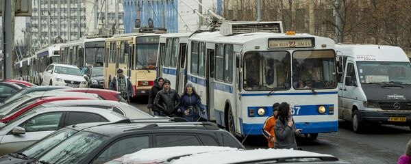 Общественный транспорт - Sputnik Молдова