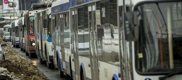 обрыв троллейбусных проводов - Sputnik Молдова