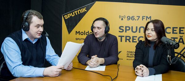 Андрей Петрик,Сергей Цуркану и Наталья Иовва Андрей Петрик,Сергей Цуркану и Наталья Иовва - Sputnik Молдова