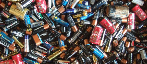 Использованные батарейки - Sputnik Молдова