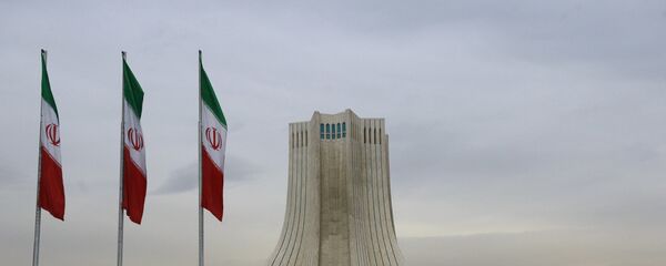 Turnul Azadi din Teheran, capitala Iranului - Sputnik Moldova
