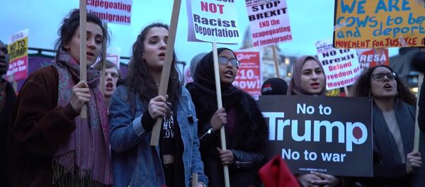 Демонстрация в Лондоне против госвизита Трампа в Великобританию - Sputnik Молдова