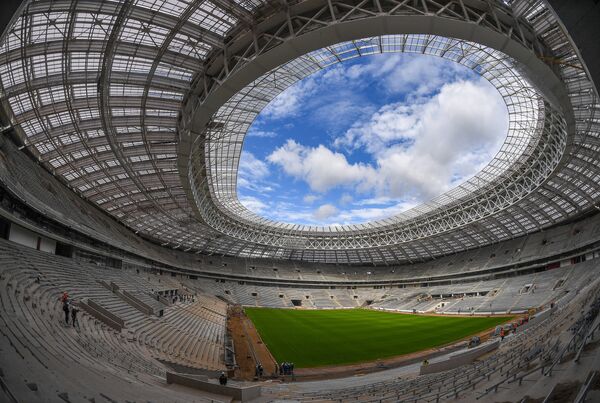 Stadionul ”Lujniki”. Moscova Stadionul ”Lujniki”. Moscova - Sputnik Moldova-România